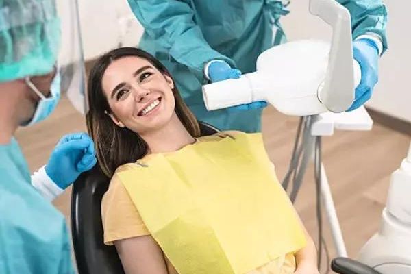 ¿Cuánto es el salario de un dentista?