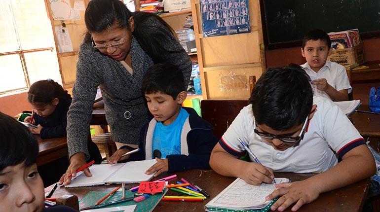 Cuanto Gana un Profesor de Primaria en Bolivia