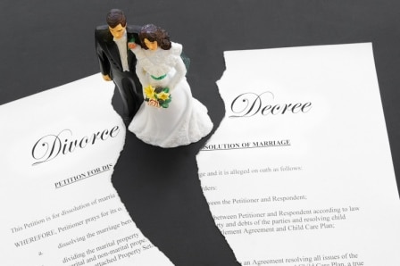 ¿Qué se necesita para iniciar trámite de divorcio?